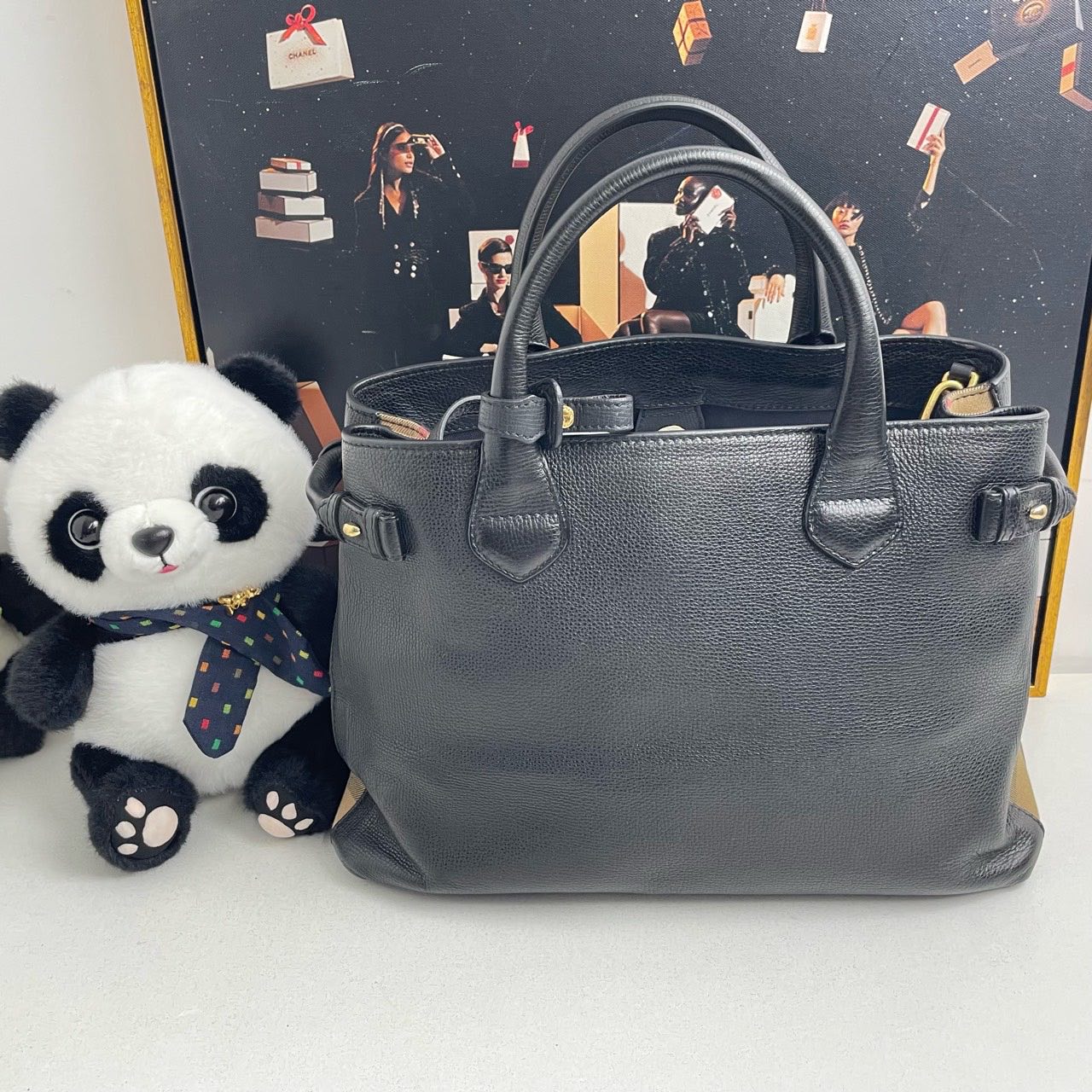 Burberry Newâ Luxury Two Way Bag Travel Bag