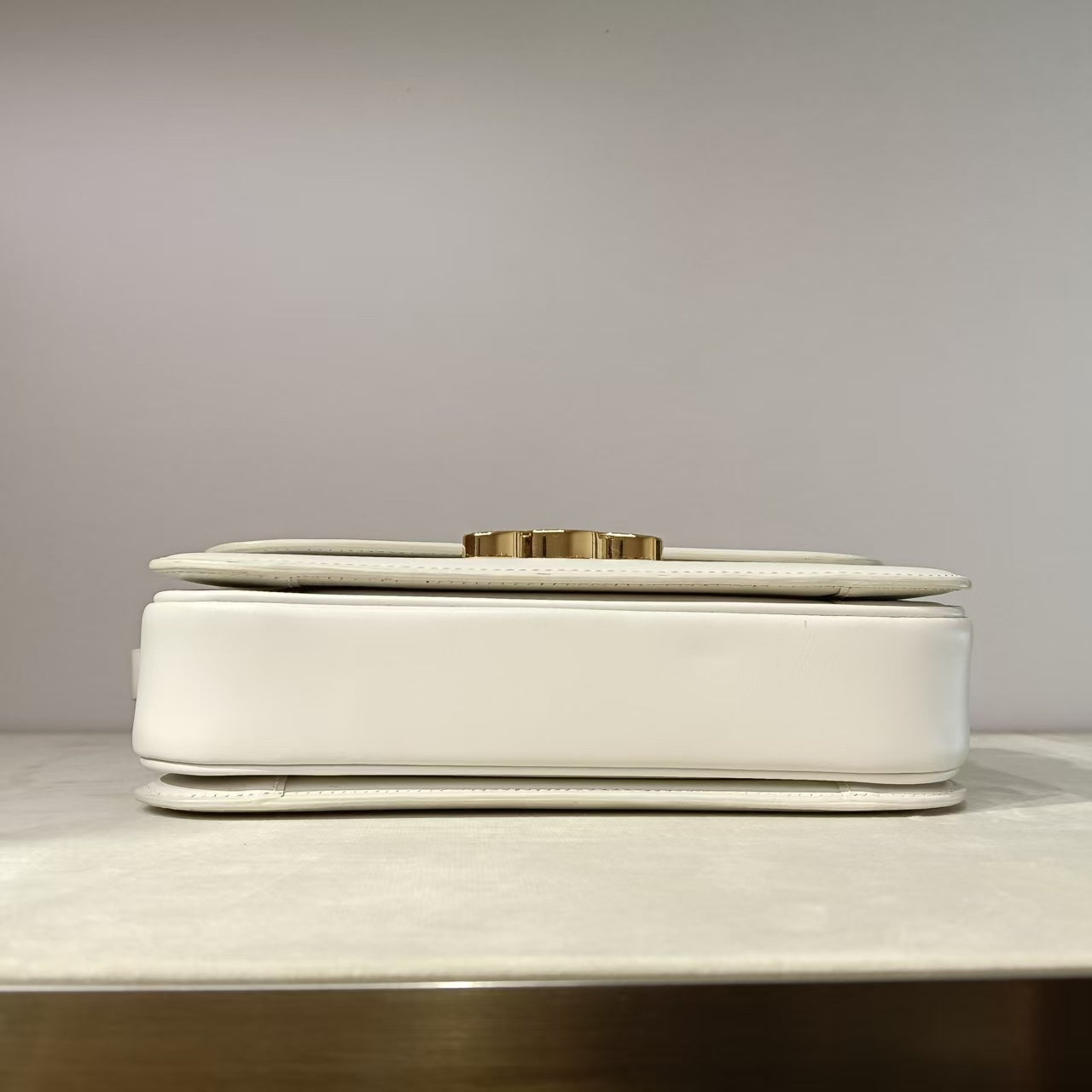Luxury Triomphe Shoulder Bag In Leather White
