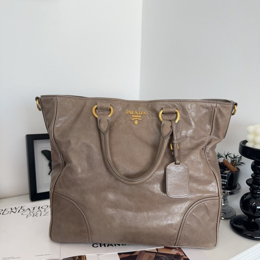 Prada Handbag Daino Tote Bag Leather Vitello Brown