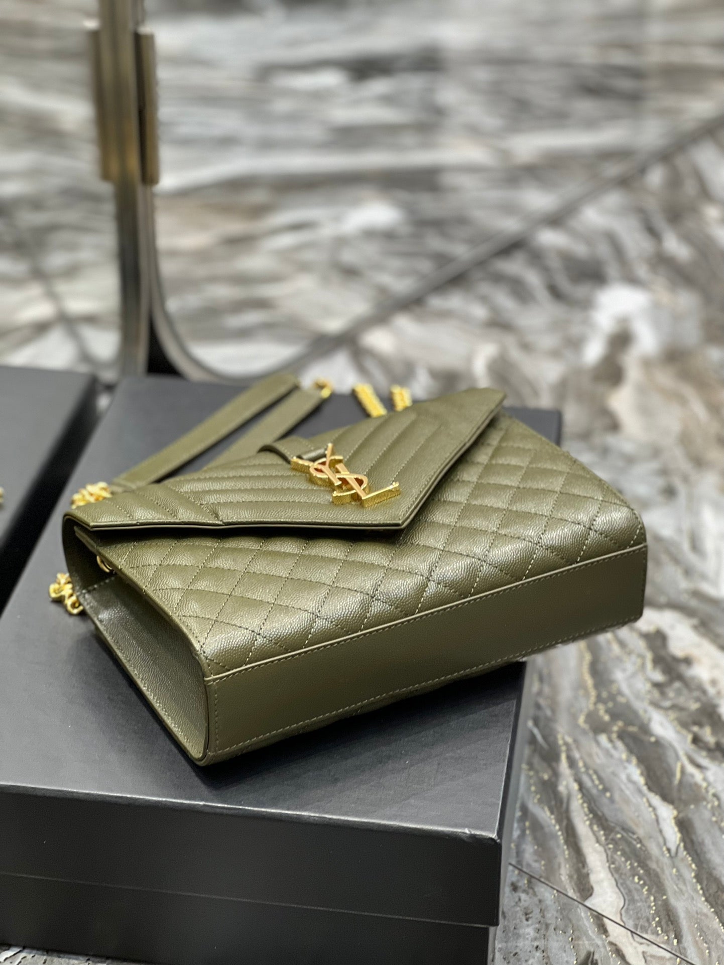 YSL Saint Laurent Envelope Handbag Quilted Chain Travel Bag