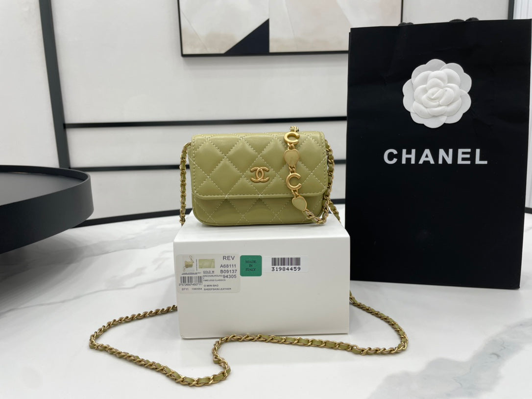 CHL Classic Top Qualitystressed 4.7in Green Travel Bag