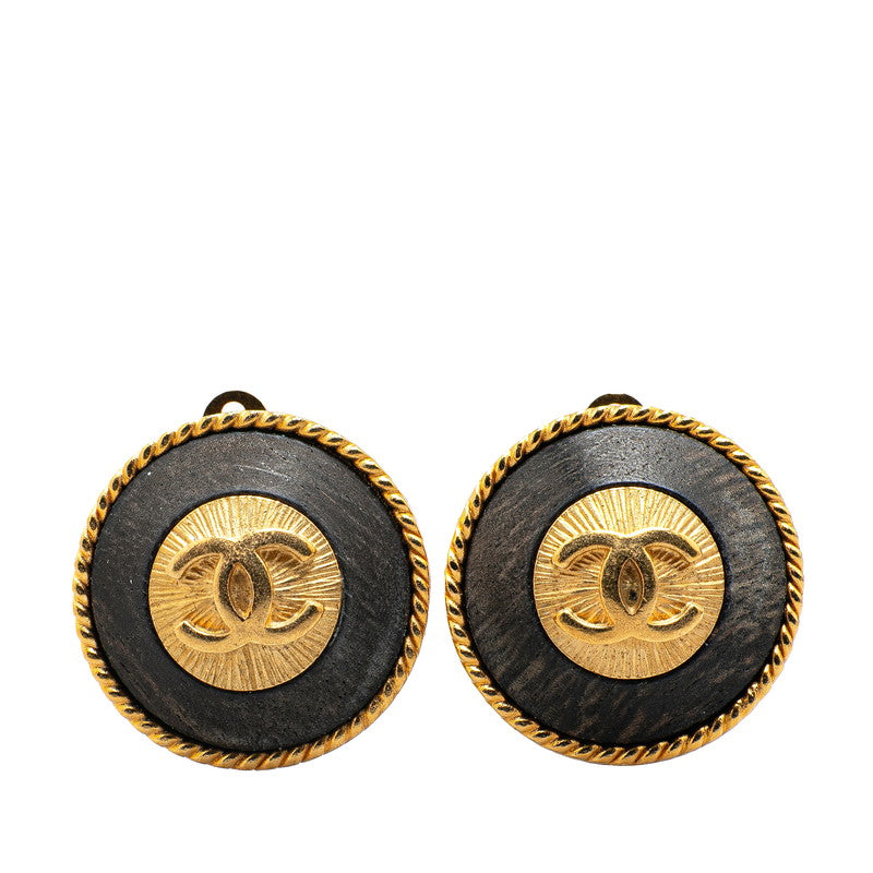 Gold-Plated Coco Mark Earrings Jewelry Key Detail