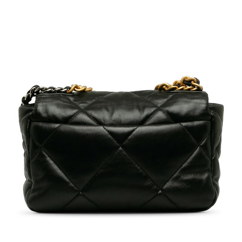 19 Lambskin Shoulder Bag Matelasse Coco